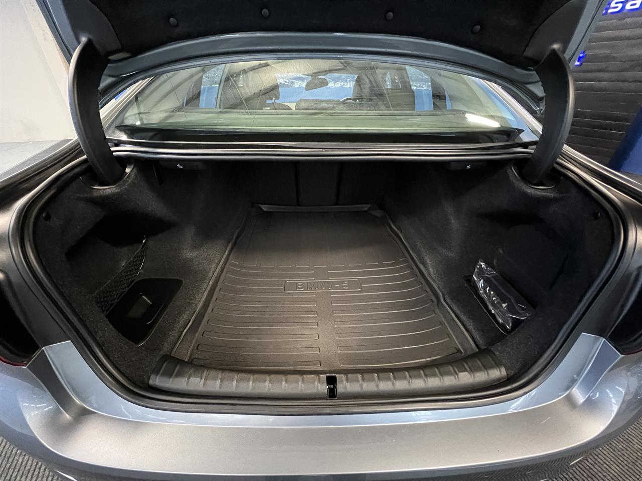 2017 BMW 523i