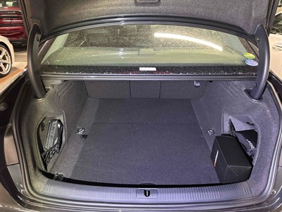 2018 Audi A4 - Thumbnail