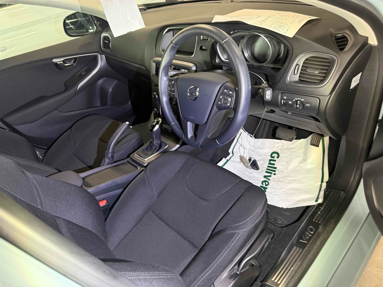 2019 Volvo V40