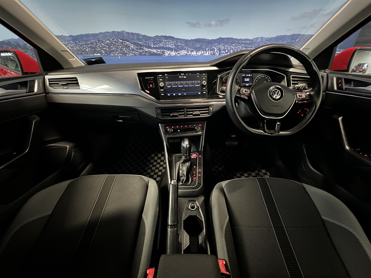 2018 Volkswagen Polo