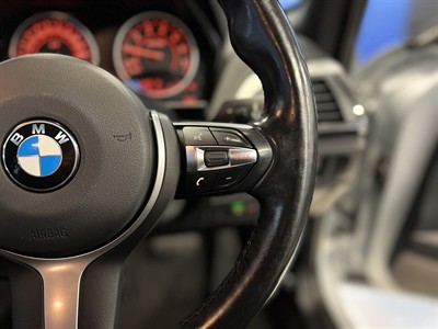 2017 BMW 118i - Thumbnail