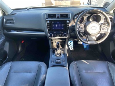 2018 Subaru Outback - Thumbnail