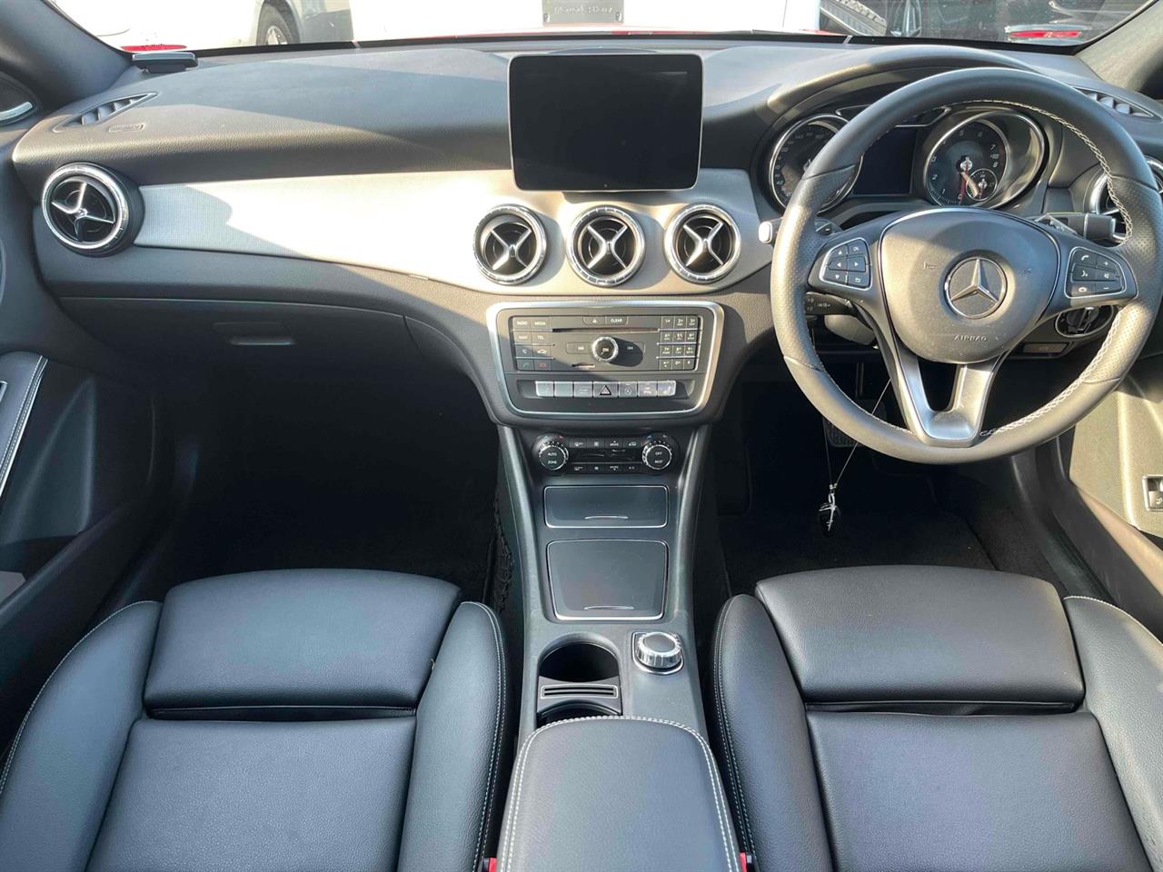 2018 Mercedes-Benz CLA 220