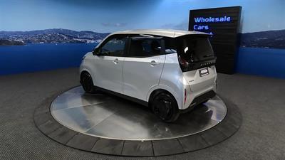 2022 Nissan Sakura - Thumbnail