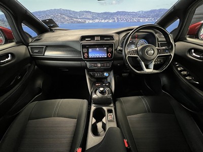 2019 Nissan Leaf - Thumbnail