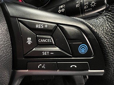 2021 Nissan Kicks - Thumbnail