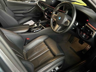 2019 BMW 530i - Thumbnail