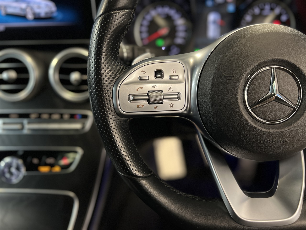 2019 Mercedes-Benz C 200