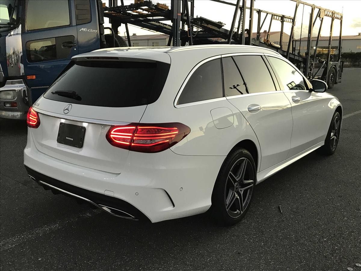 2019 Mercedes-Benz C 200