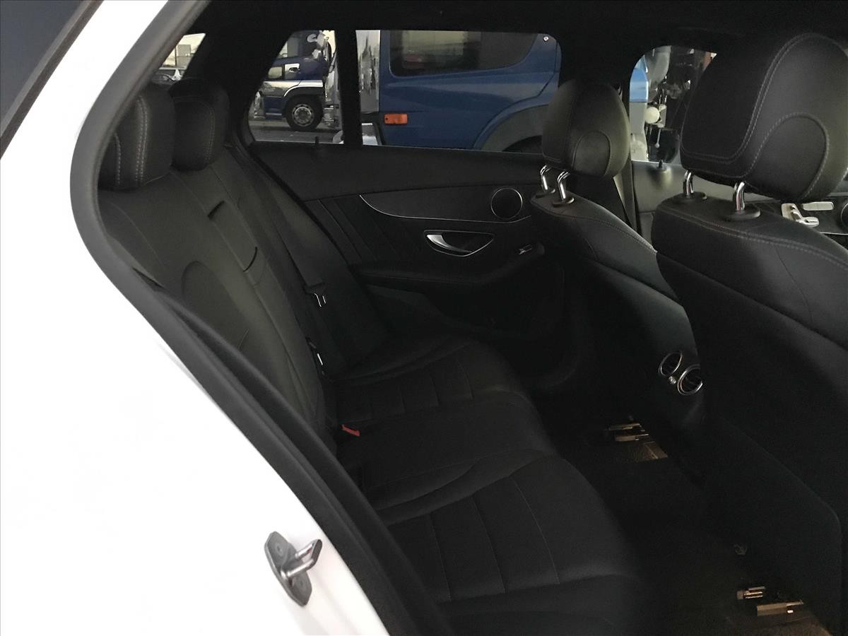 2019 Mercedes-Benz C 200