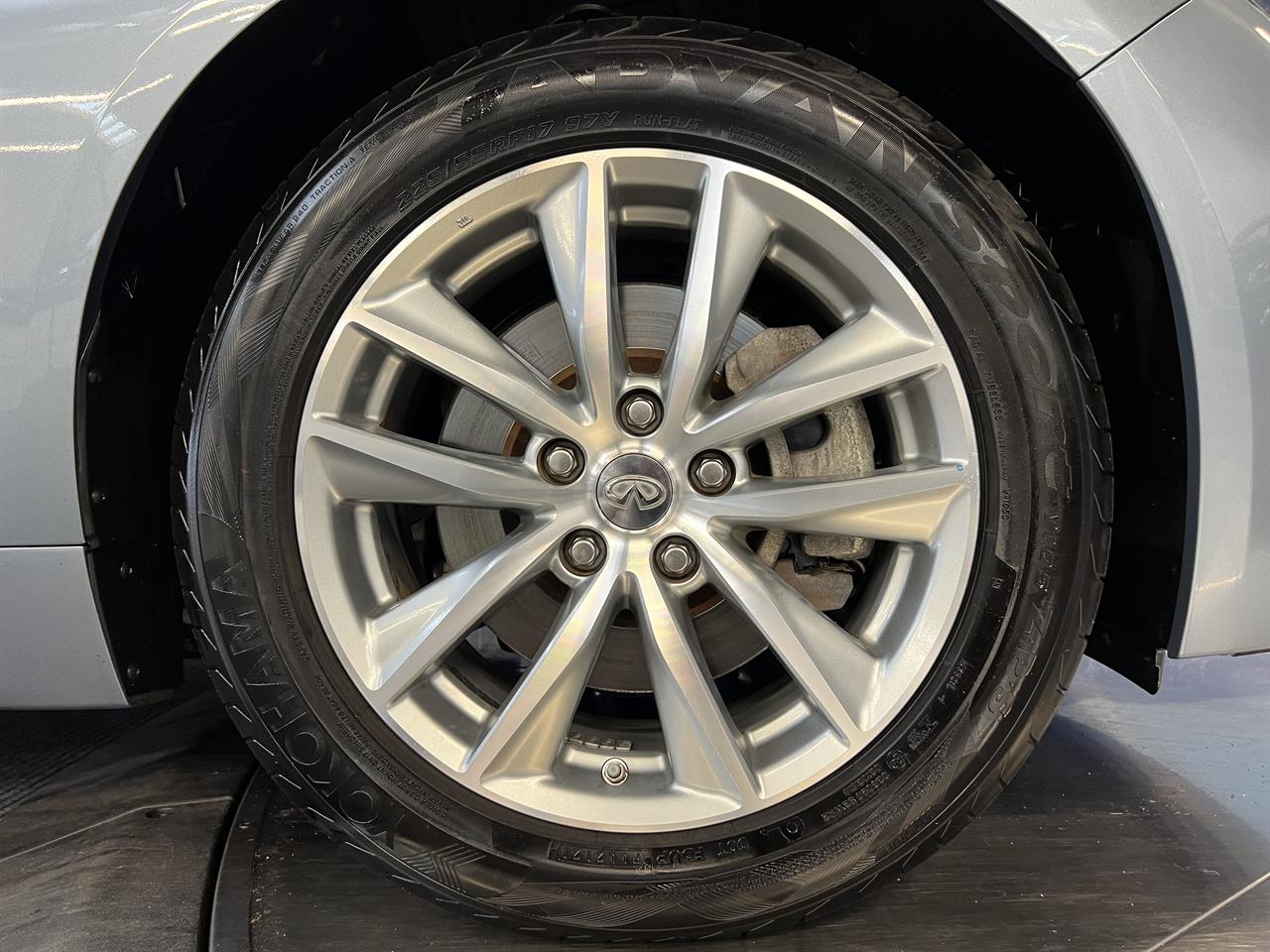 2014 Nissan Skyline