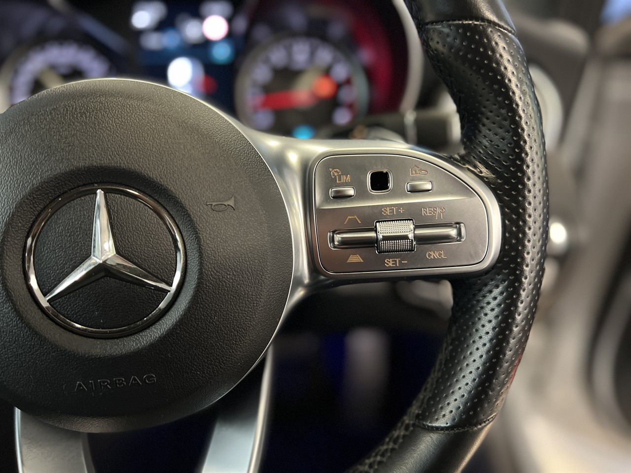 2019 Mercedes-Benz C 200