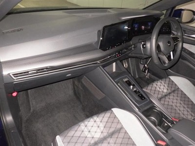 2022 Volkswagen Golf - Thumbnail