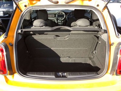 2017 Mini Cooper - Thumbnail