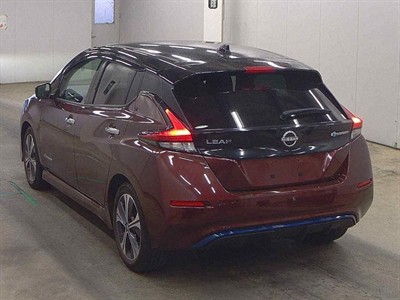 2021 Nissan Leaf - Thumbnail