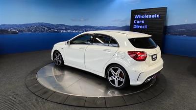 2017 Mercedes-Benz A 250 - Thumbnail