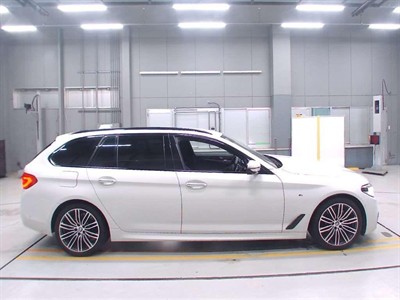 2017 BMW 530i - Thumbnail