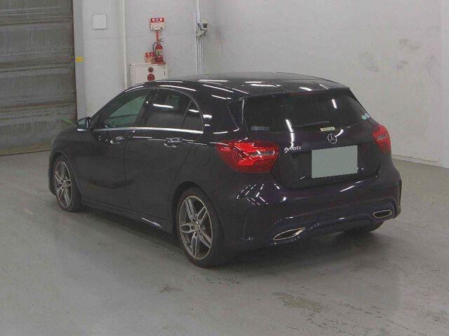 2016 Mercedes-Benz A 180