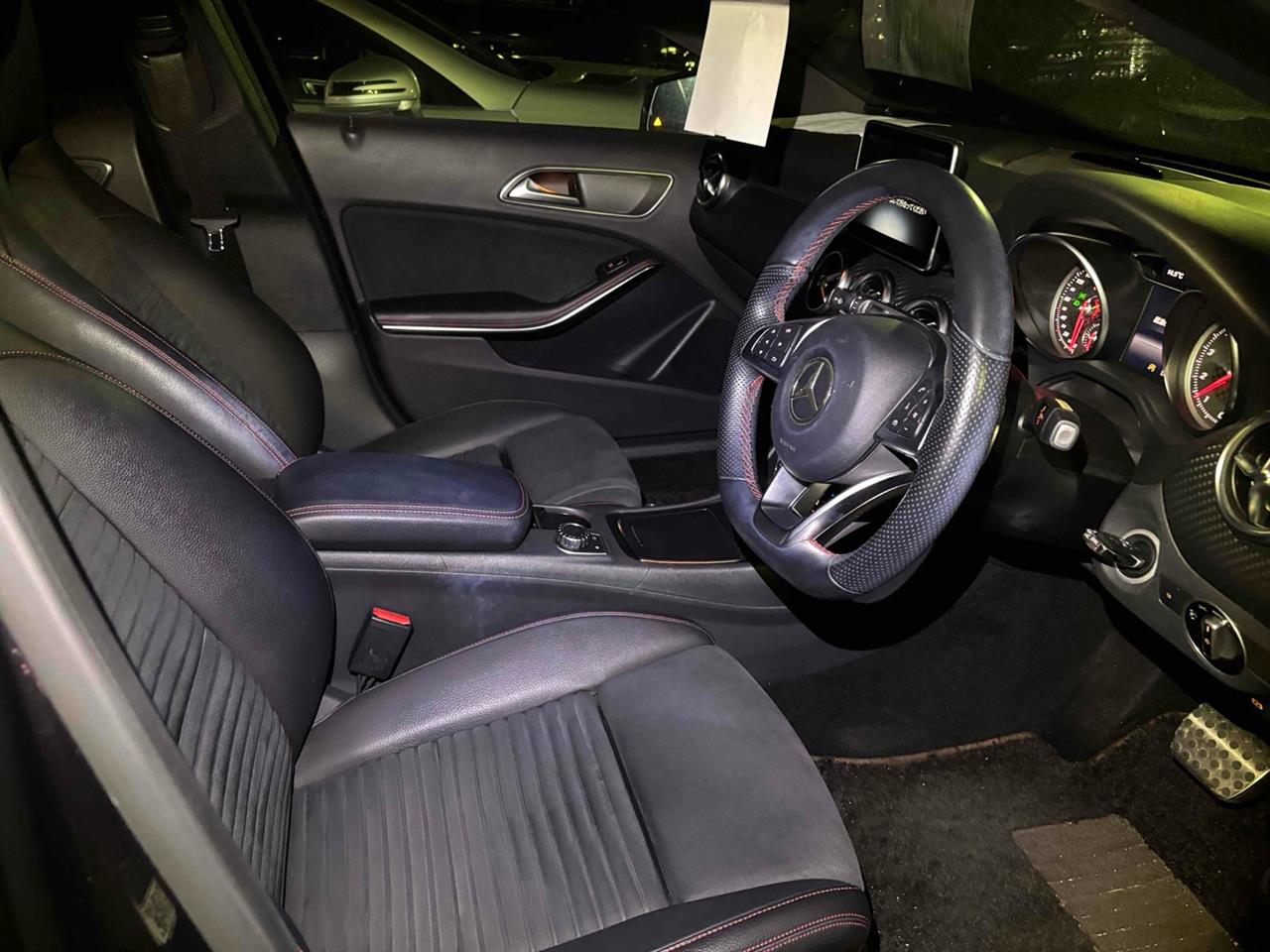 2016 Mercedes-Benz A 180