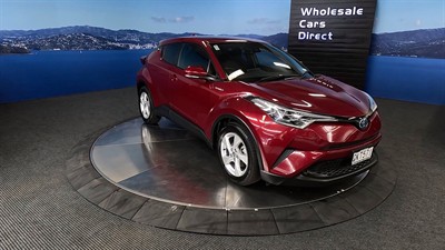 2019 Toyota C-HR - Thumbnail
