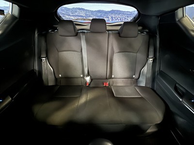 2019 Toyota C-HR - Thumbnail