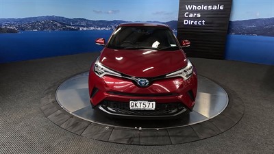 2019 Toyota C-HR - Thumbnail