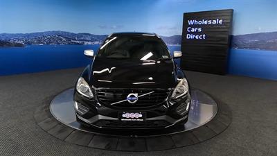 2016 Volvo XC60 - Thumbnail