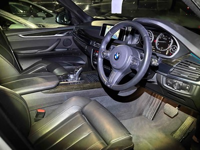 2019 BMW X5 - Thumbnail