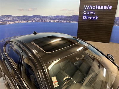 2017 BMW 750i - Thumbnail