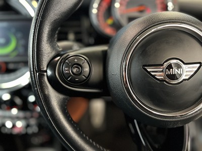 2017 Mini Cooper - Thumbnail