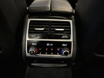 2018 BMW 750Li - Thumbnail