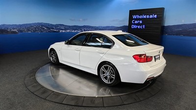 2015 BMW 320i - Thumbnail