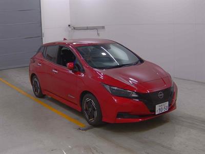 2022 Nissan Leaf - Thumbnail