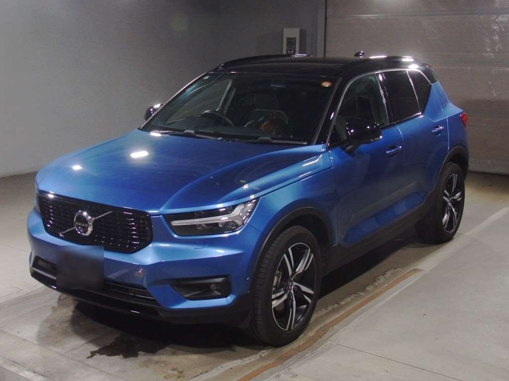 2021 Volvo XC40