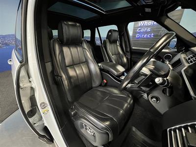 2017 Land Rover Range Rover - Thumbnail