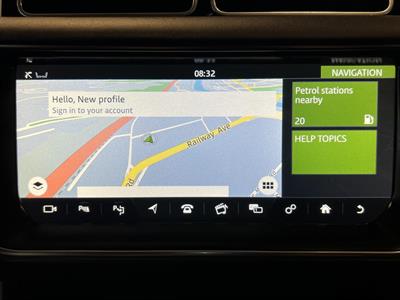 2017 Land Rover Range Rover - Thumbnail
