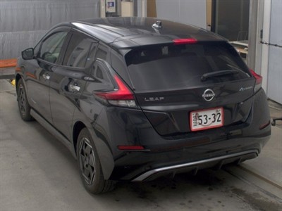 2022 Nissan Leaf - Thumbnail