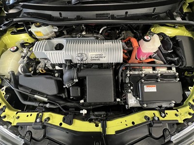 2016 Toyota Auris - Thumbnail