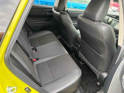2016 Toyota Auris - Thumbnail