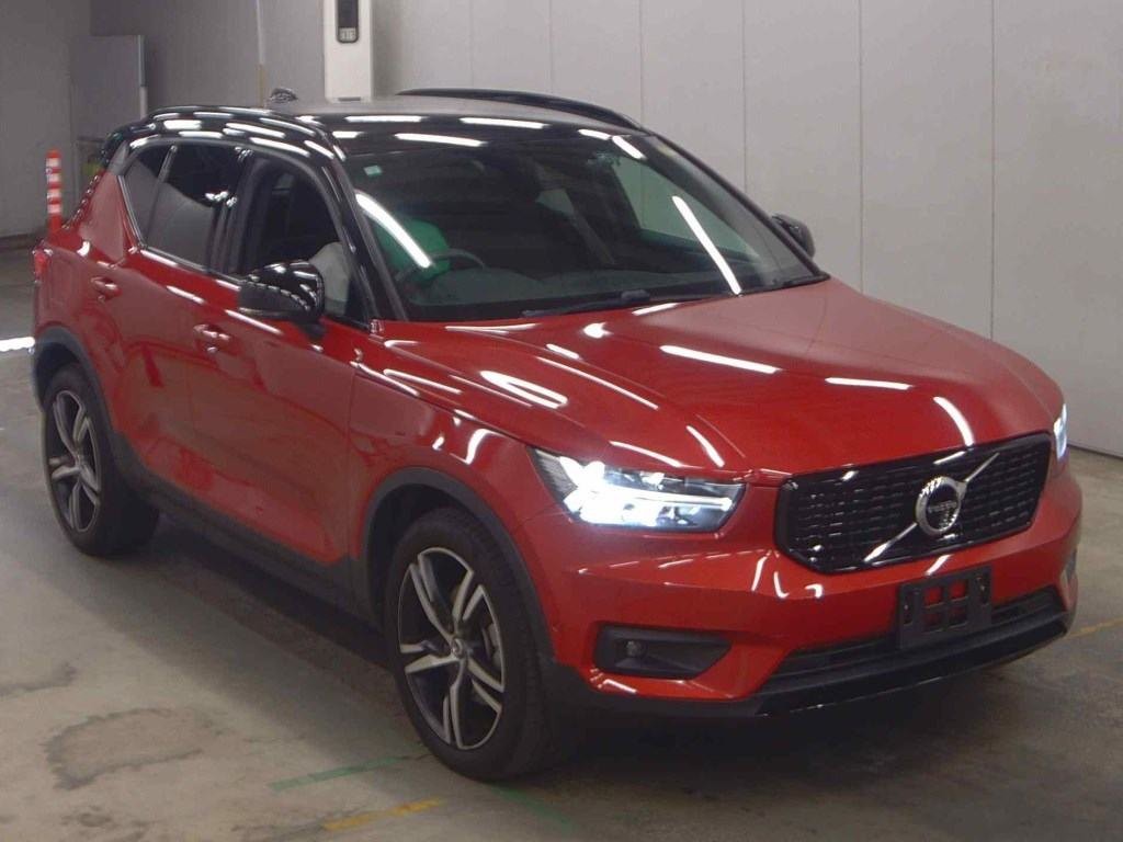 2021 Volvo XC40