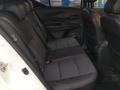2021 Nissan Kicks - Thumbnail