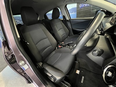 2014 Mazda Demio - Thumbnail