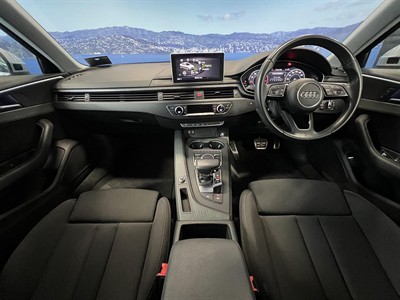 2016 Audi A4 - Thumbnail