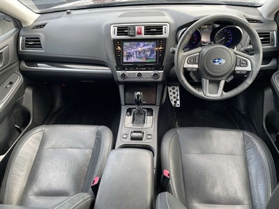 2017 Subaru Outback - Thumbnail