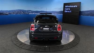 2016 Mini Cooper - Thumbnail