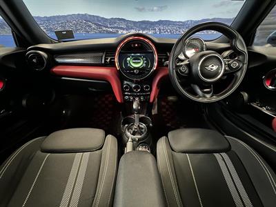 2016 Mini Cooper - Thumbnail