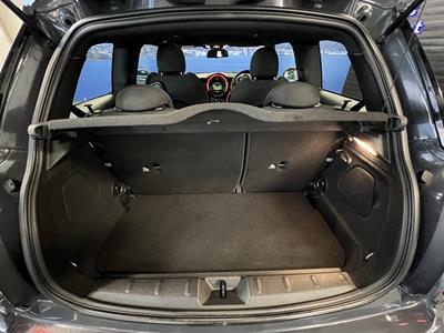 2016 Mini Cooper - Thumbnail