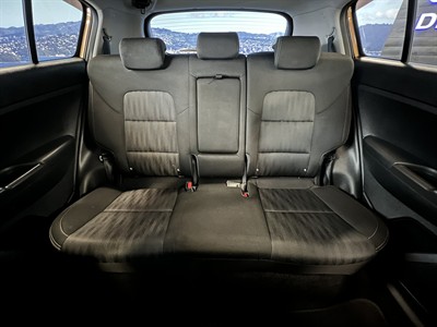 2016 Kia Sportage - Thumbnail