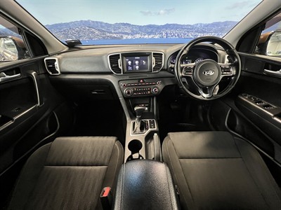 2016 Kia Sportage - Thumbnail