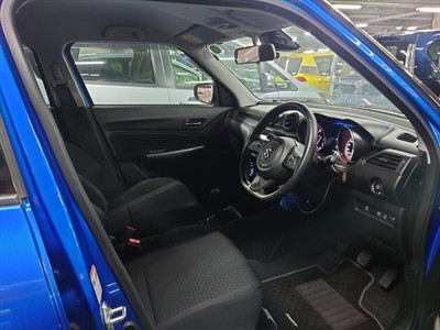 2018 Suzuki Swift - Thumbnail